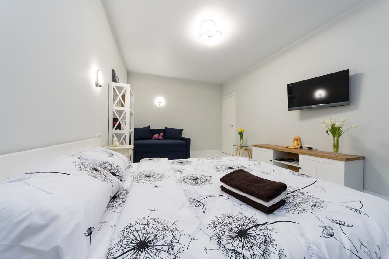 Апартаменты Уютная 1 комнатная квартира Люкс на Теремках Киев